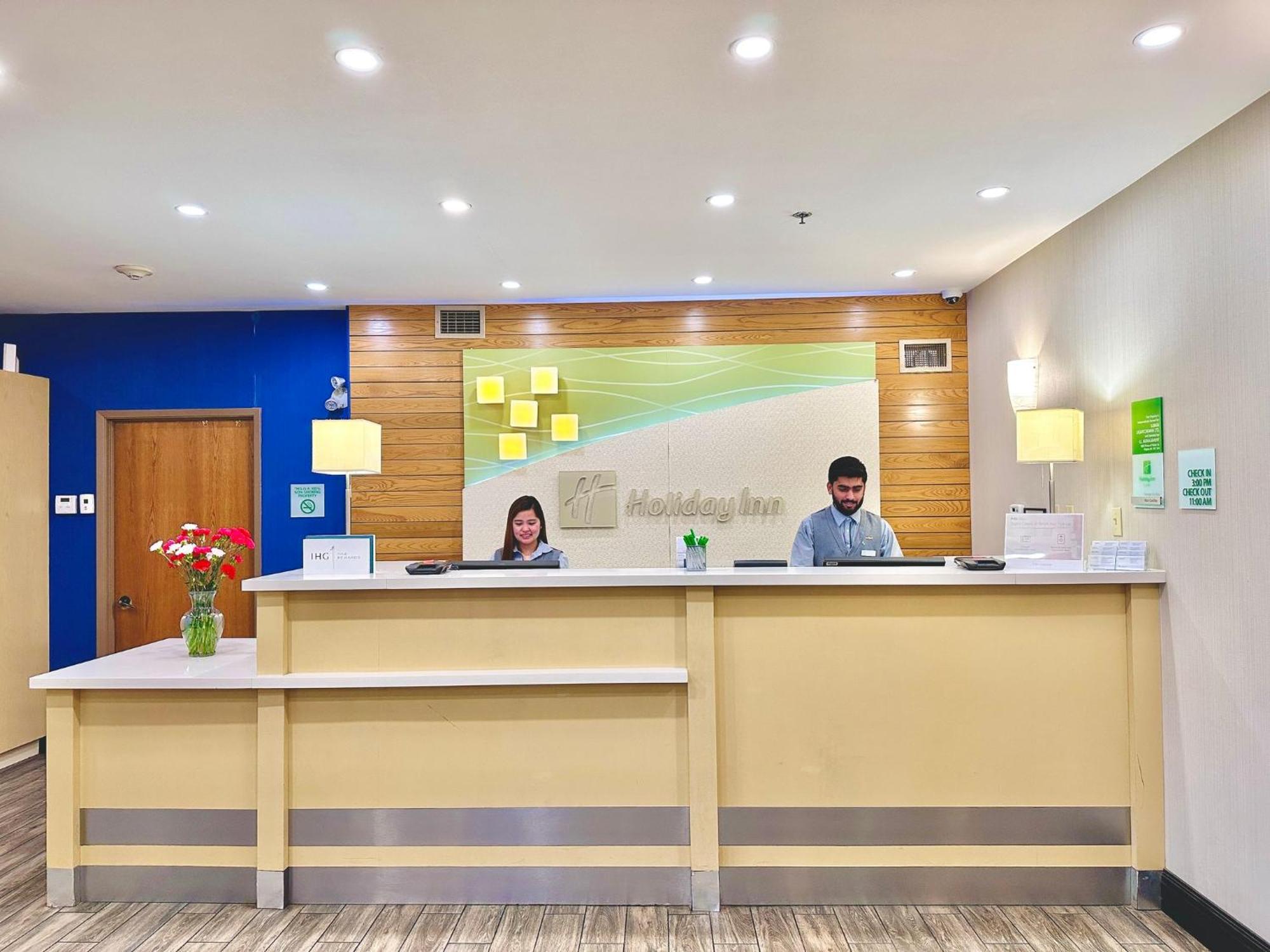 Holiday Inn Hotel & Suites Regina By Ihg Dış mekan fotoğraf