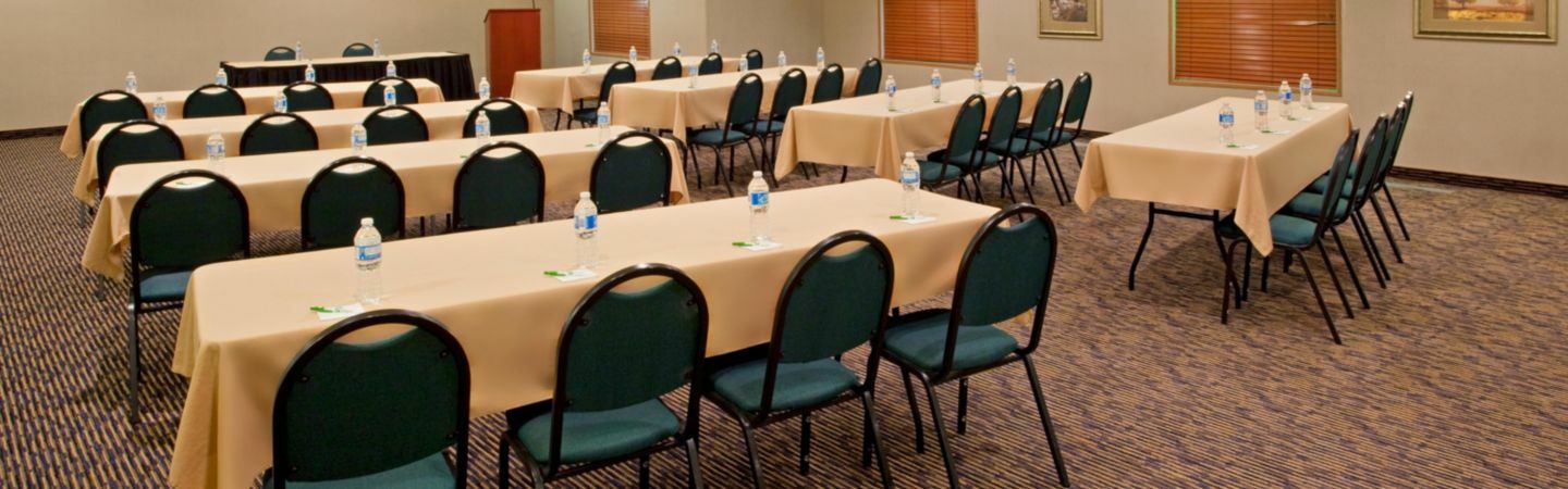 Holiday Inn Hotel & Suites Regina By Ihg Dış mekan fotoğraf
